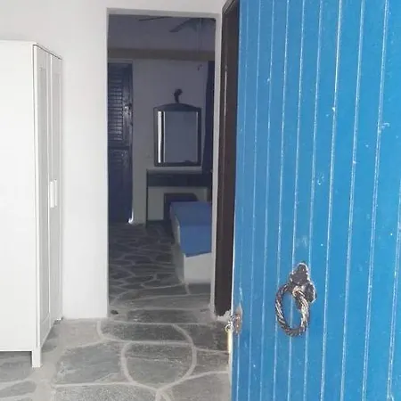 Hotel Lagada Beach Economy Adamantas (Milos)