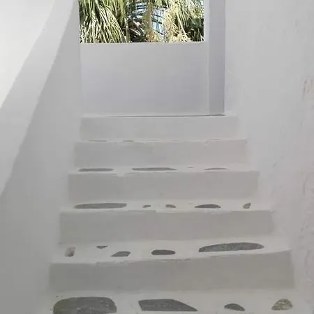 Lagada Beach Economy Hotel